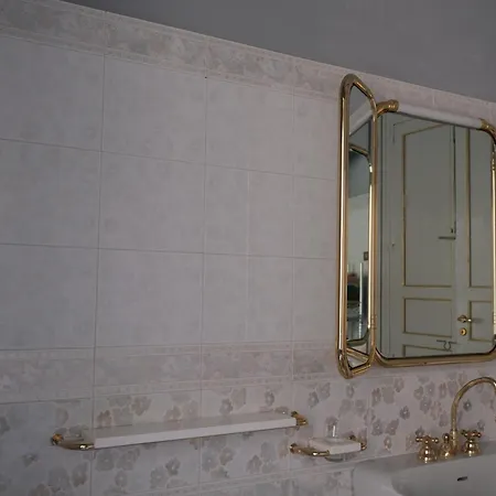 וילה Palazzo Falletti *